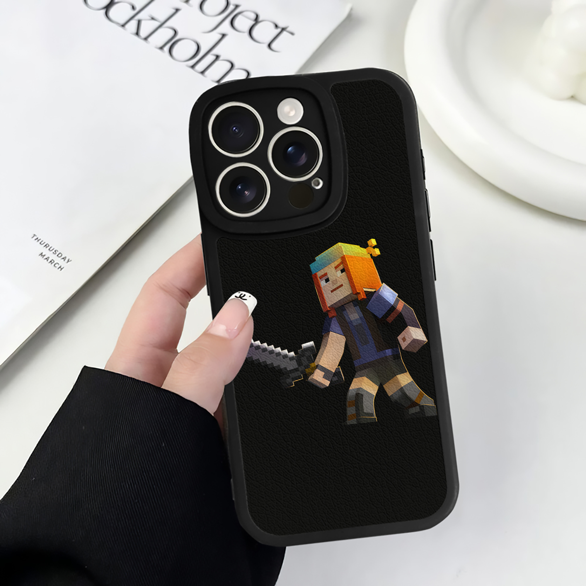 （画像用） マインクラフト ブロックの世界 Minecraft MC Block world 【iPhone 16シリーズ対応】シリコンスマホケース（レザー調） 材質：シリコン